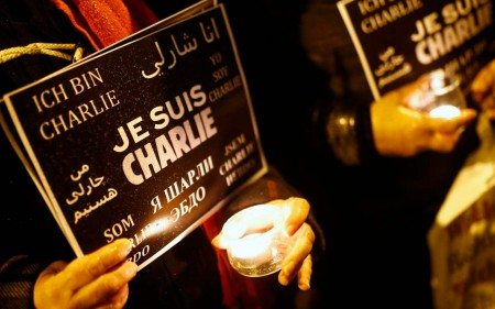 Charlie Hebdo imprimirá un millón de copias tras atentado