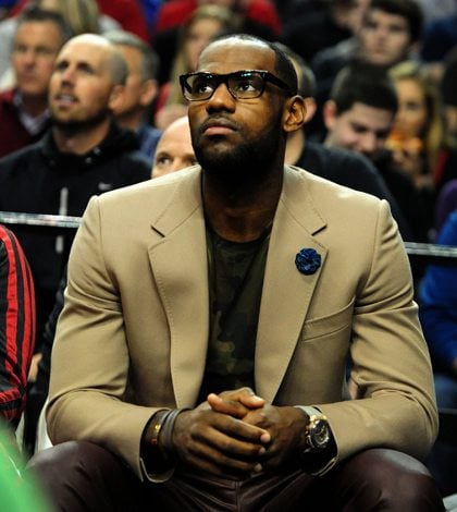 Kobe y LeBron son los mejor pagados de la NBA en 2014