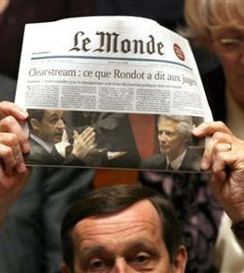 Directora del diario Le Monde renuncia por disputas