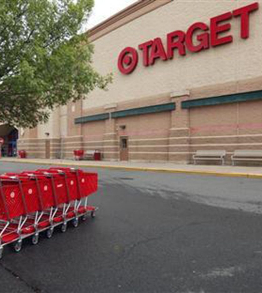 Target retira de sus tiendas productos que celebran el mes LGTB+ en EU por amenazas