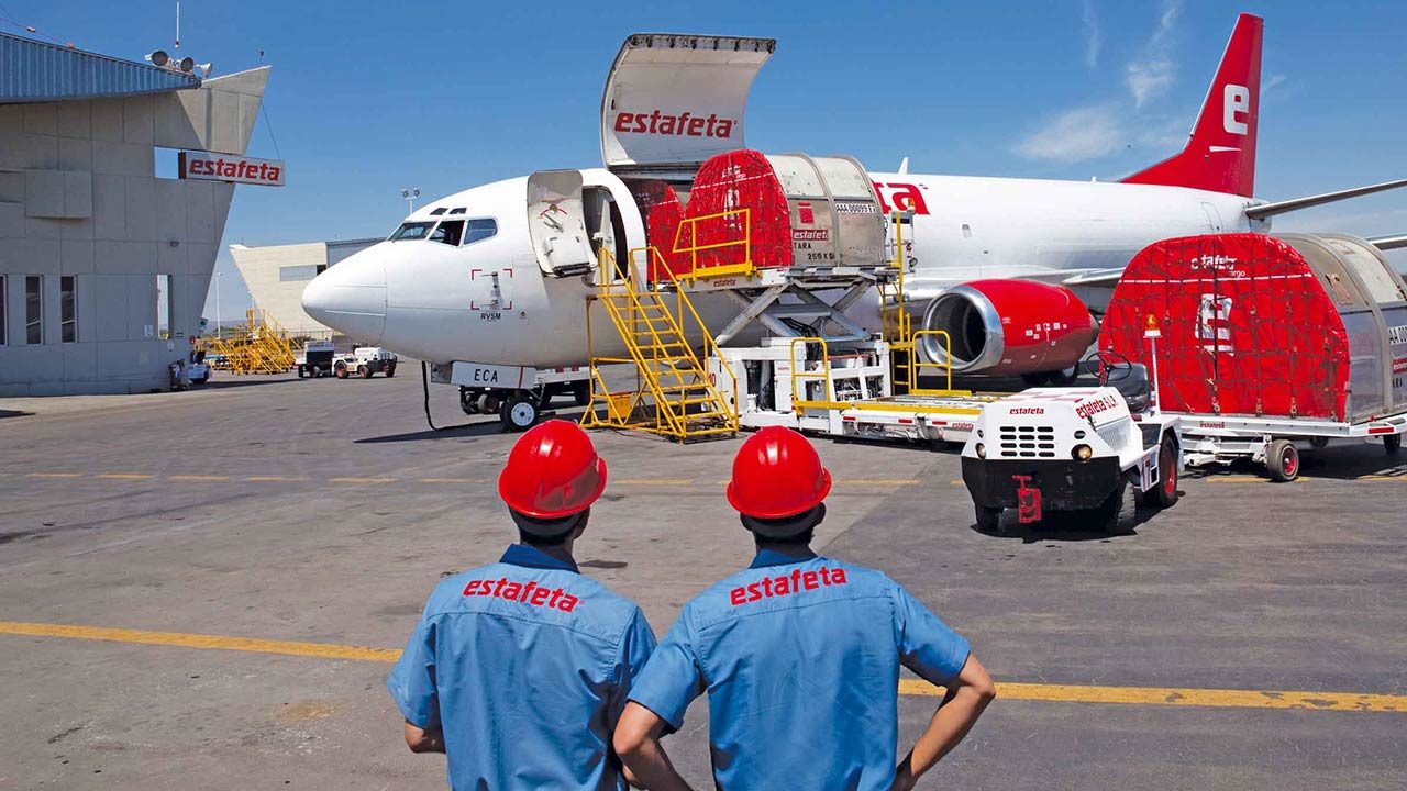 Estafeta confirma negociaciones para operar en el AIFA
