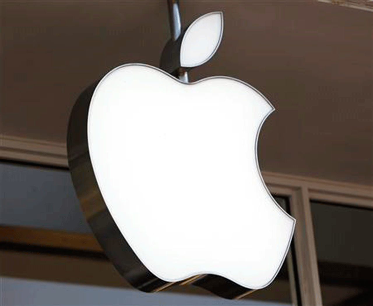 Apple y Google retoman negociación por demanda laboral