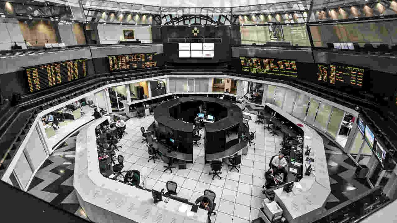 Bolsa mexicana avanza a la espera de coyuntura internacional