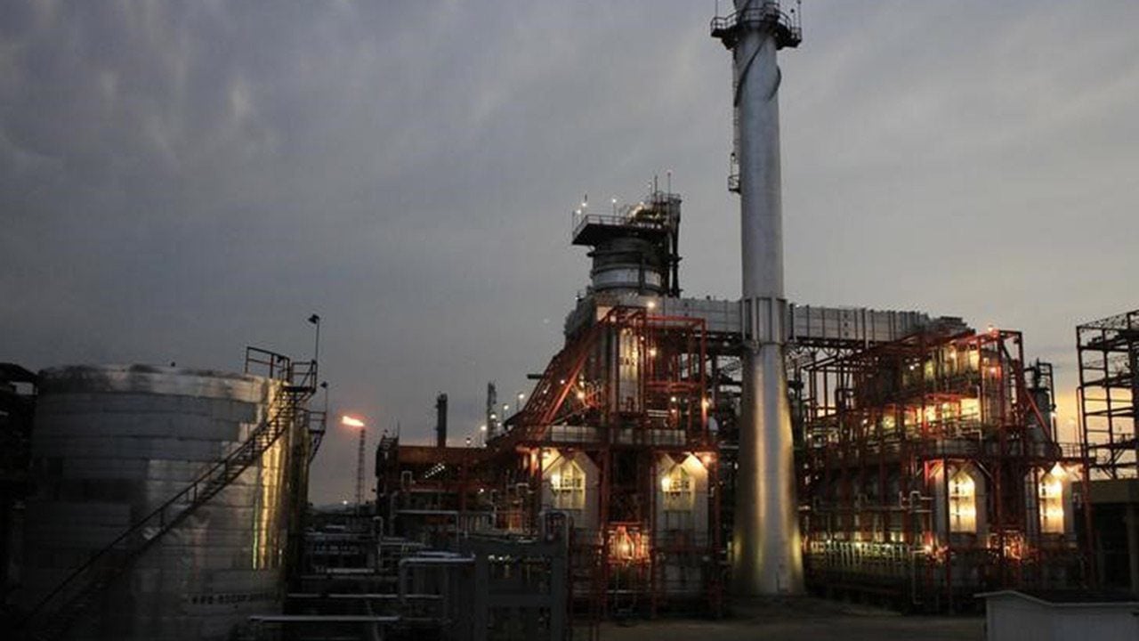Pemex planea asociación con la IP para modernizar la refinería de Tula