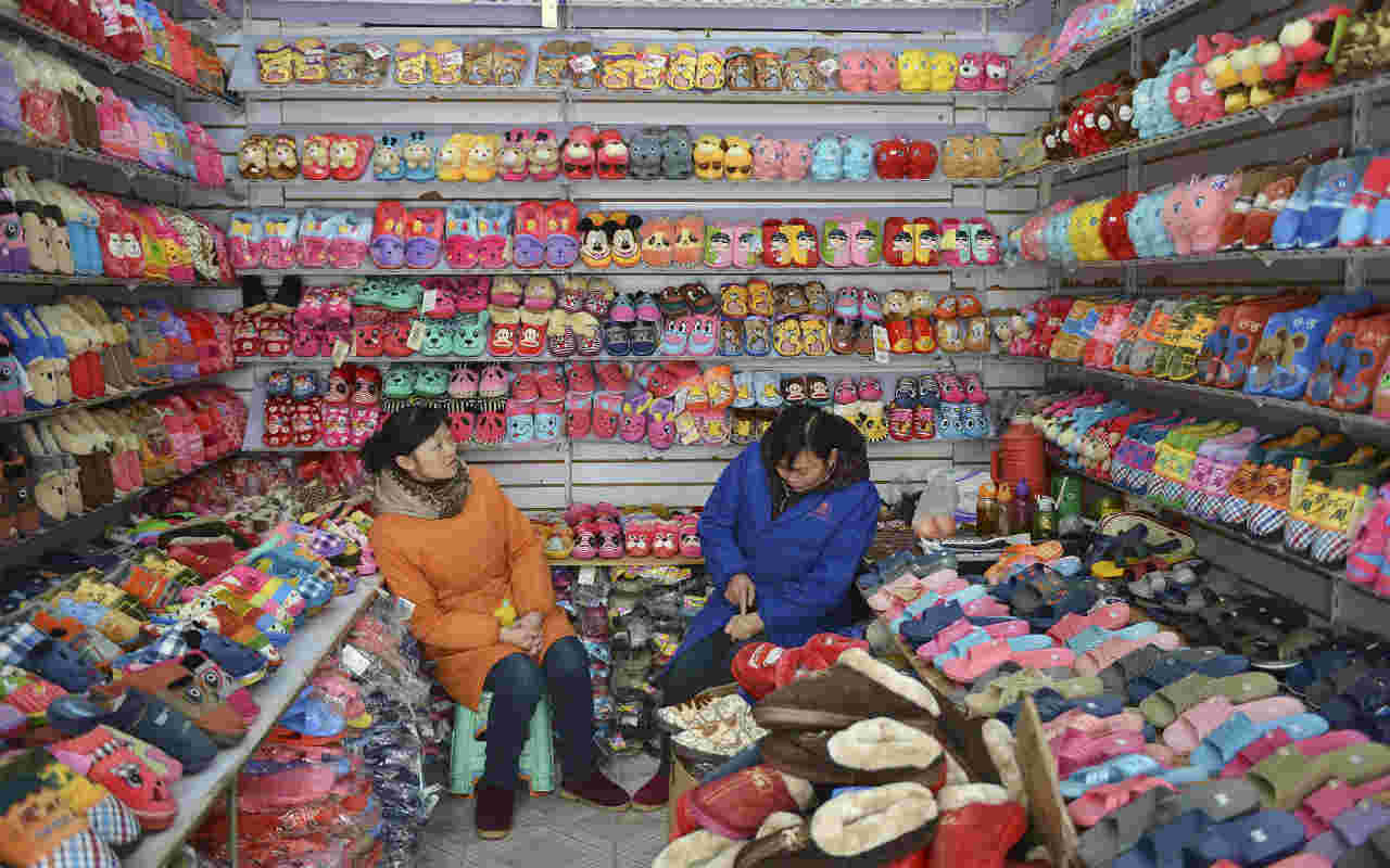 El rival en casa: zapateras chinas buscan fabricar calzado en León