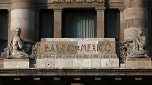 PIB encuesta Banxico