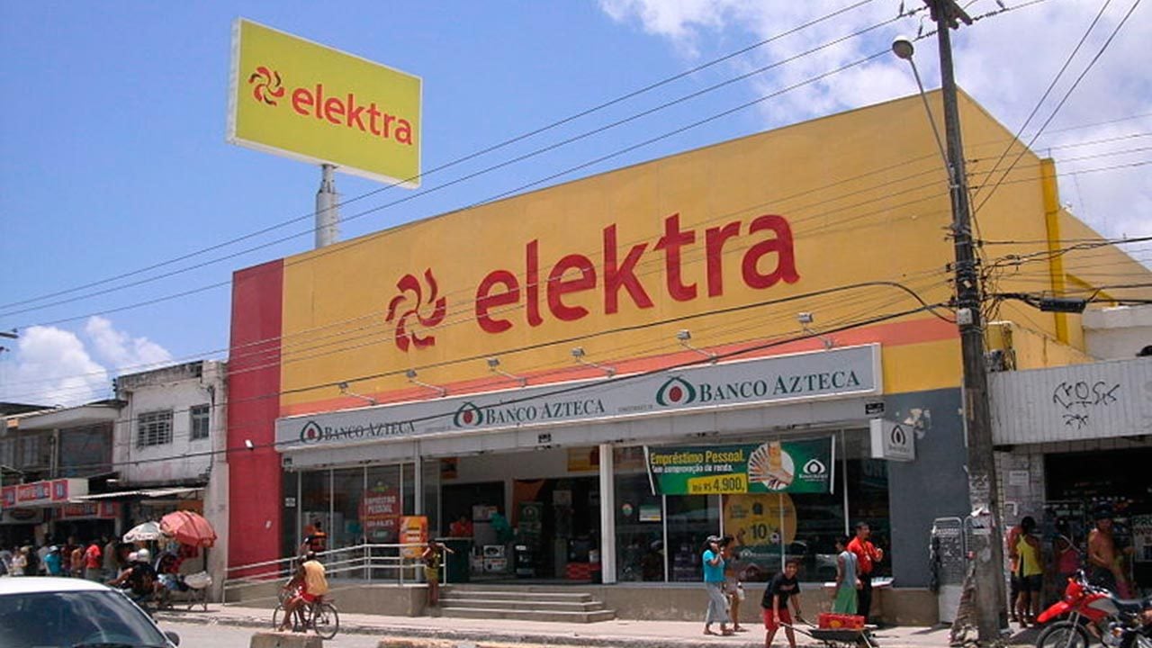 Elektra: estos hechos que anticiparon su salida de Perú