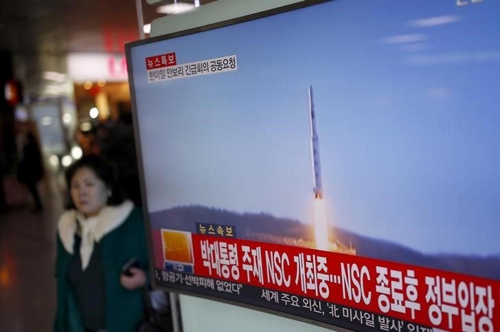 Norcorea lanza misil al mar de Japón en plena visita de secretario estadounidense 