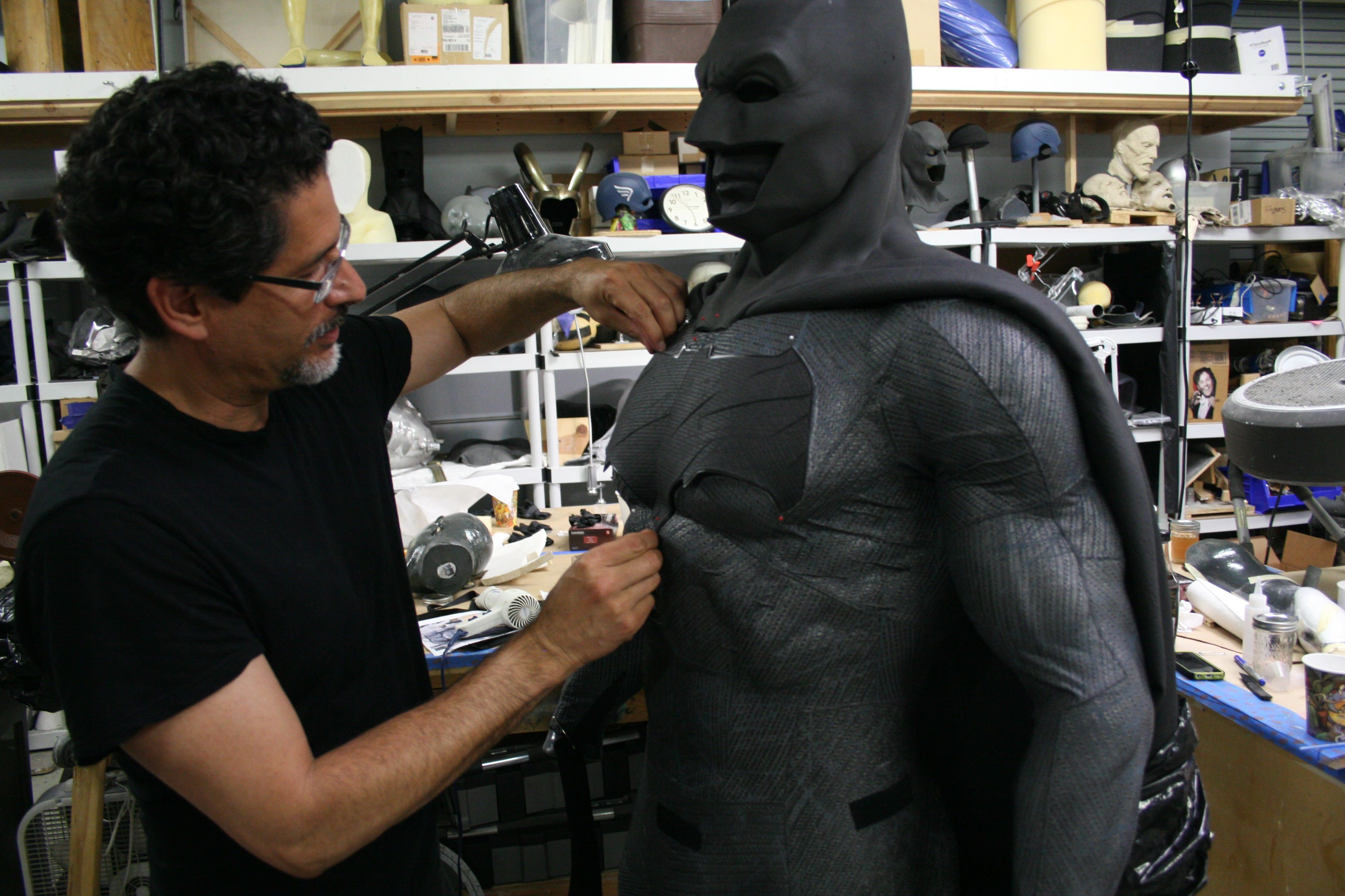 Diseñador del traje de Batman creará uniforme para SpaceX • Últimas  Noticias • Forbes México
