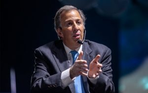 meade-titular-hacienda