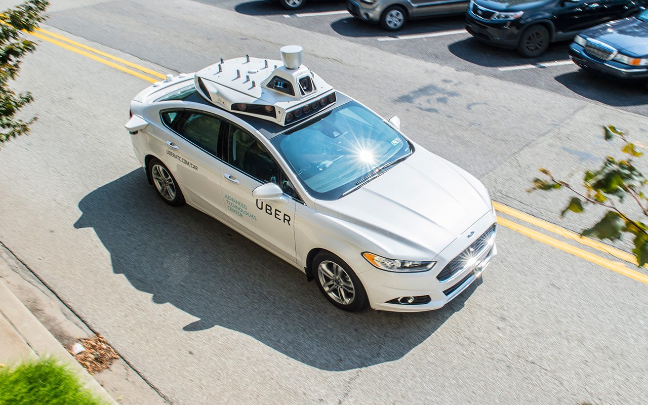 Uber libera sus primeros coches sin conductor en Pittsburgh
