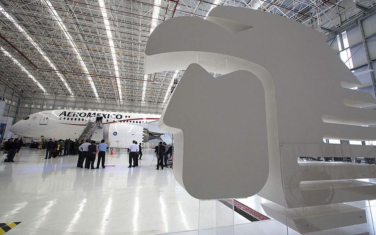 Cofece autoriza que Delta compre acciones de Aeroméxico