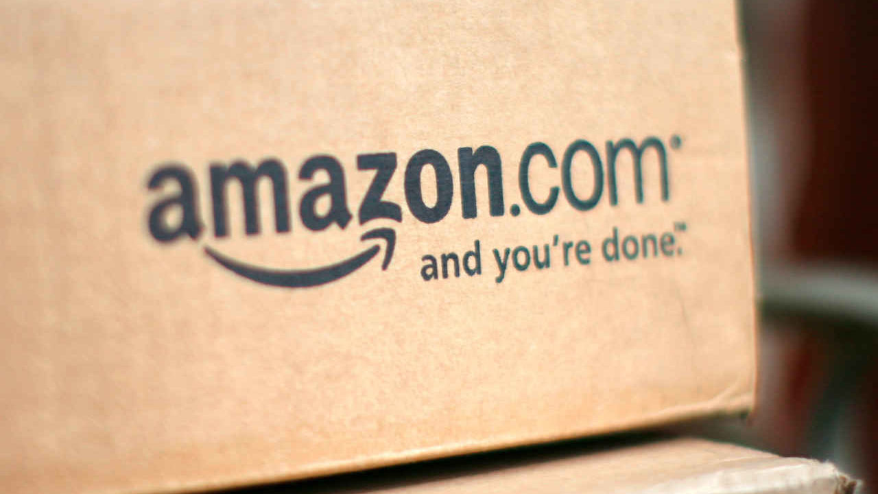 Comisión Europea acusa a Amazon de uso abusivo de datos de clientes