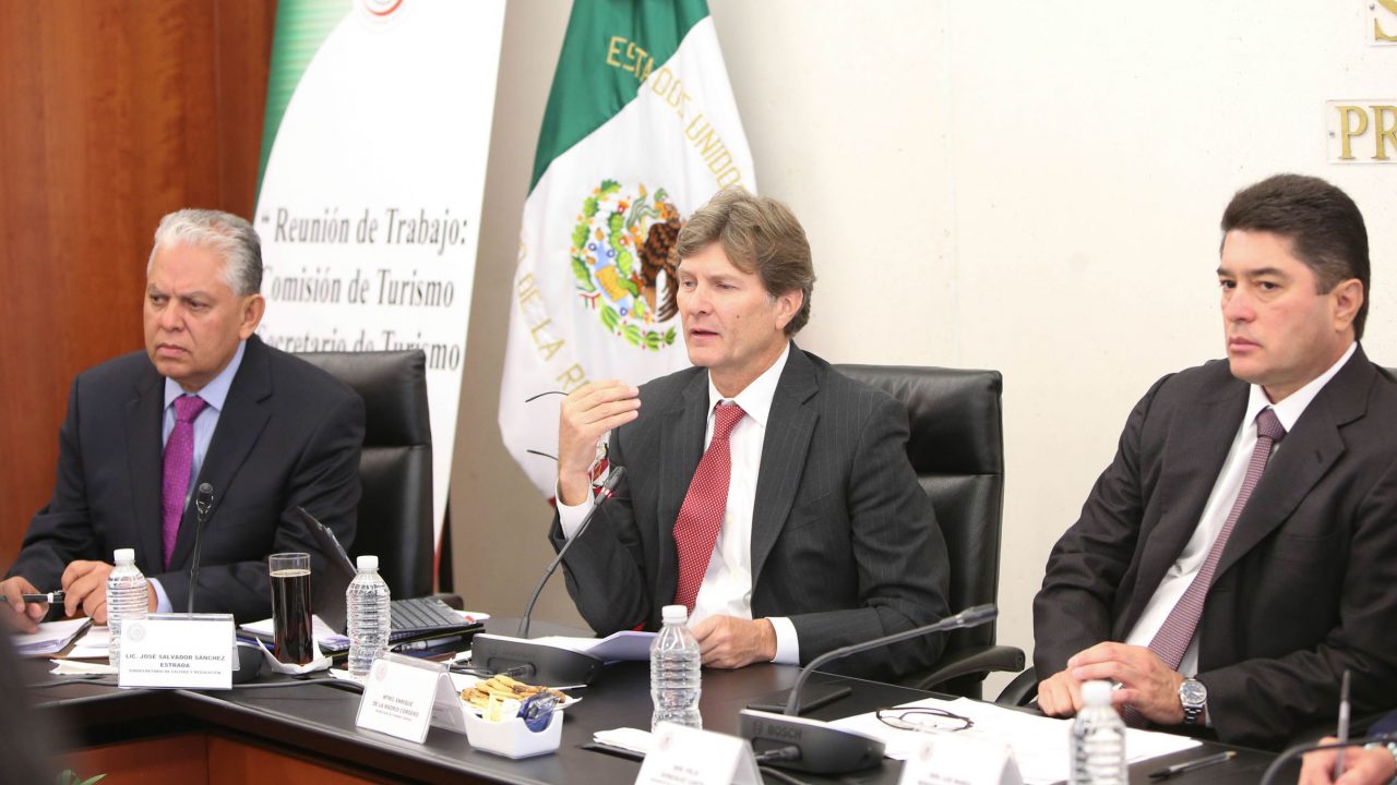 Gobierno busca impuesto en turismo para frenar inseguridad