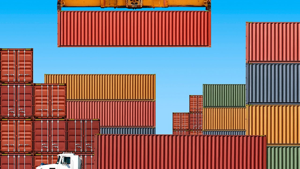 ¿Cómo generar ahorros al momento de importar o exportar con tecnología?