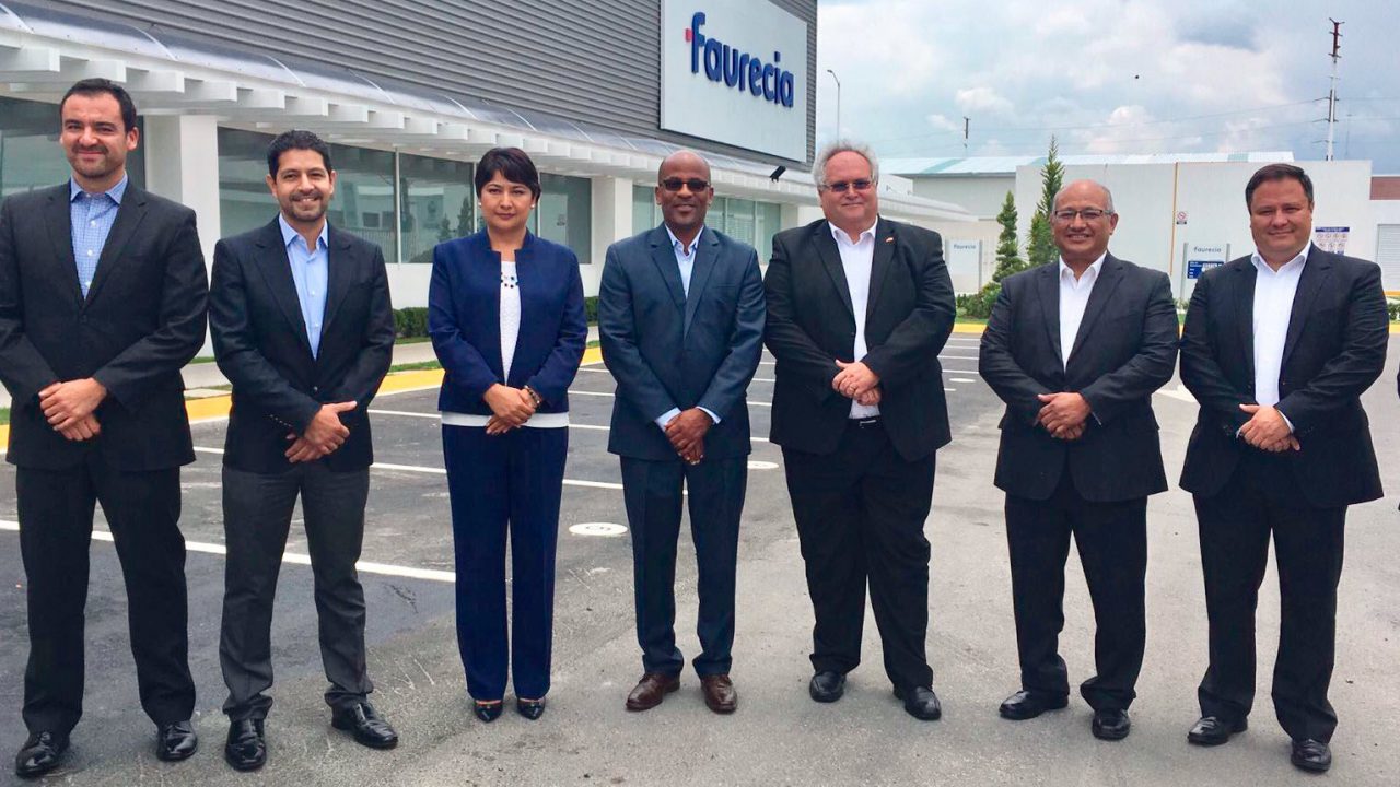 Faurecia, la empresa francesa que tropezó con Trump en México