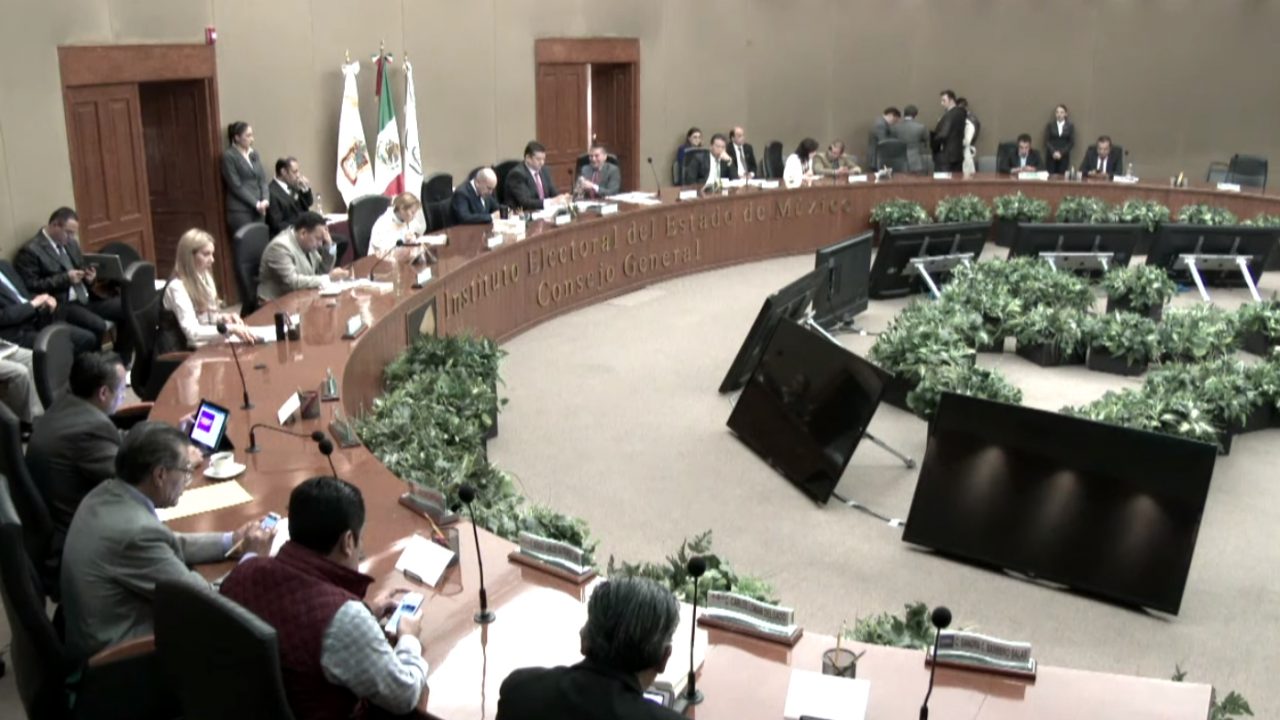 Del Mazo aventaja en cómputo, pero Delfina recupera votos