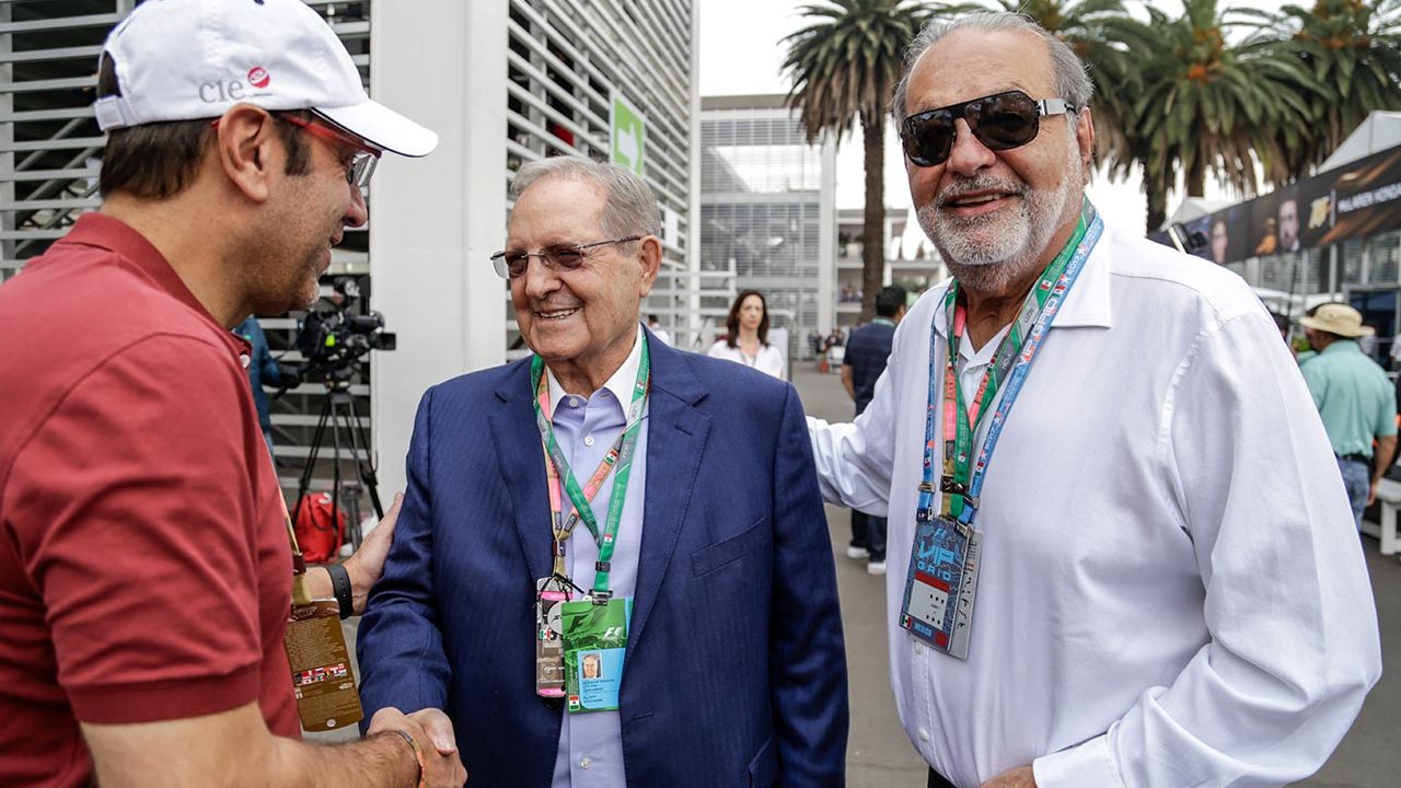 El Atlético de Madrid renogocia su deuda con Carlos Slim