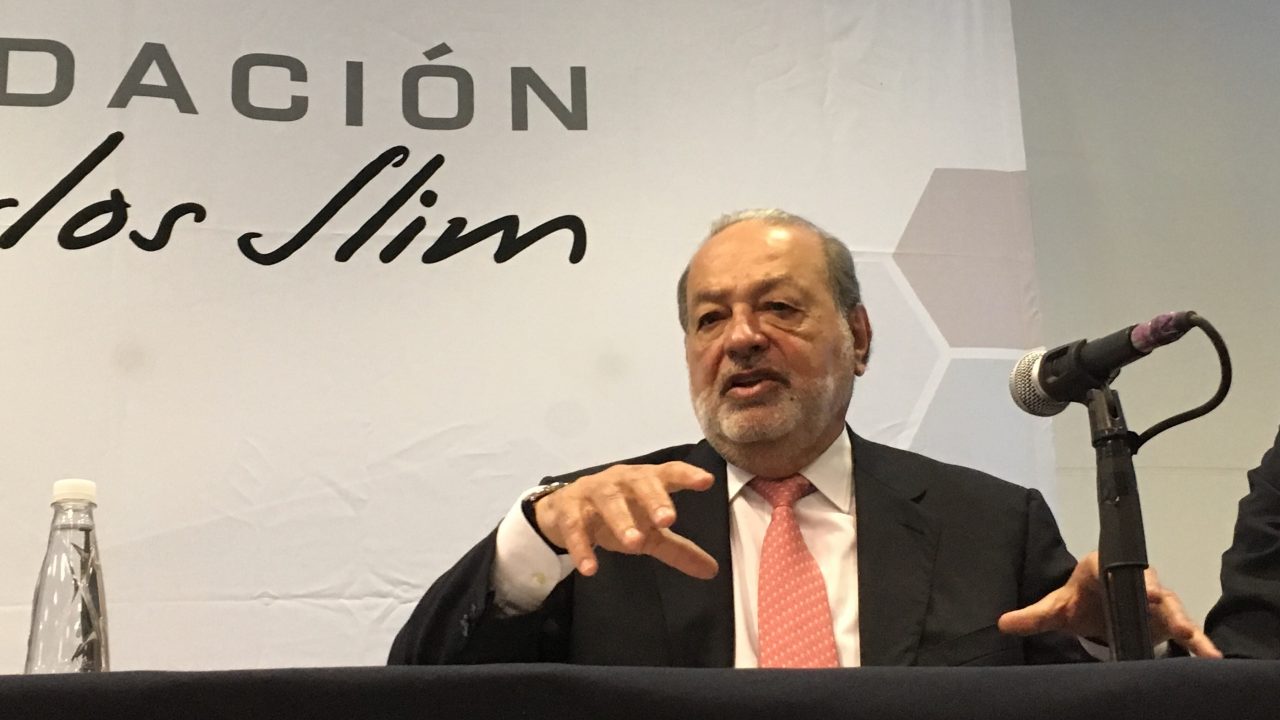 Fundación Carlos Slim dona 1,000 mdp a institutos de salud por coronavirus