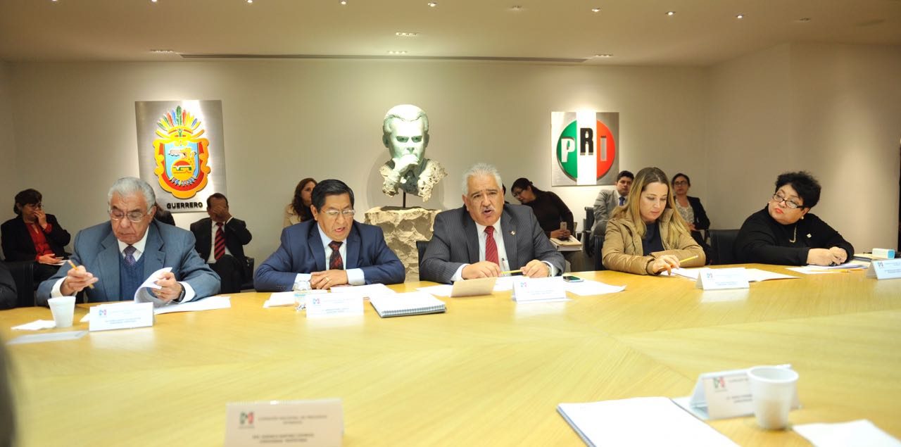 PRI emite convocatoria para elegir a su candidato presidencial