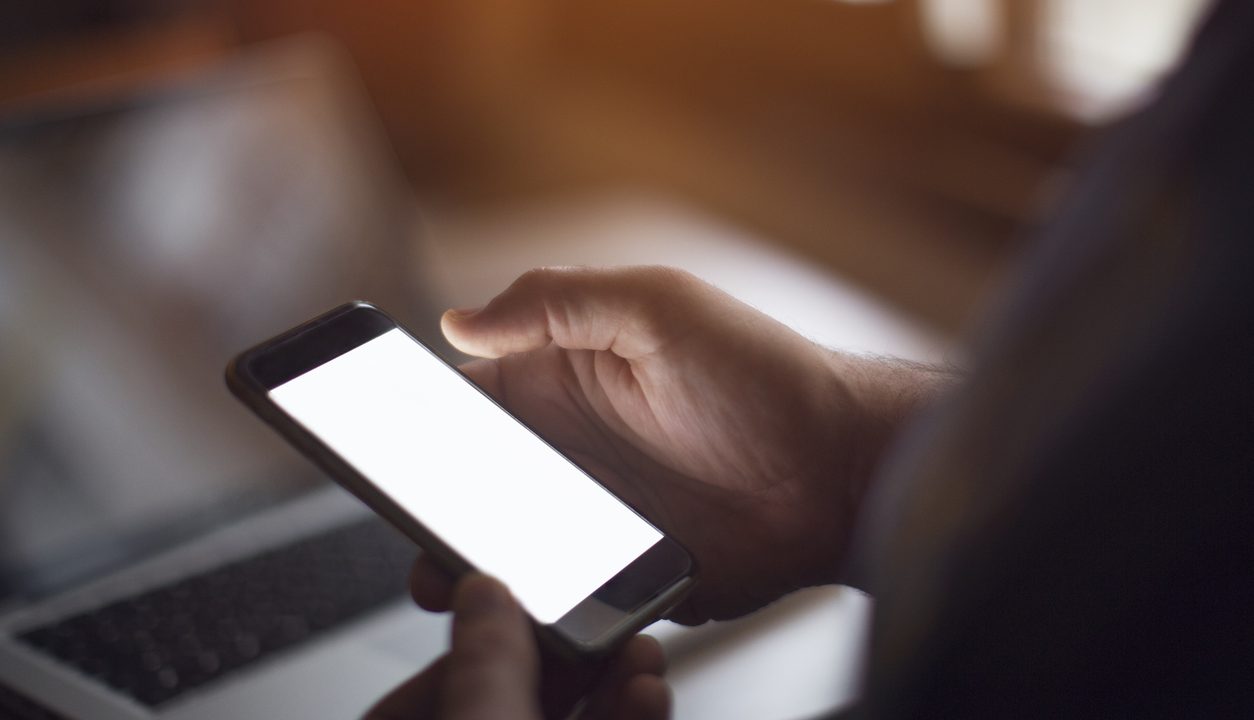 ¿Crisis? Mexicanos usan smartphones más caros que el año pasado