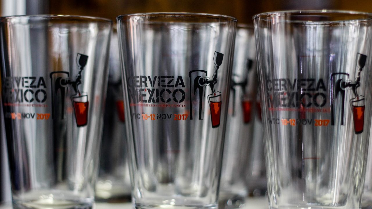 México celebra el Día Internacional de la Cerveza como líder exportador