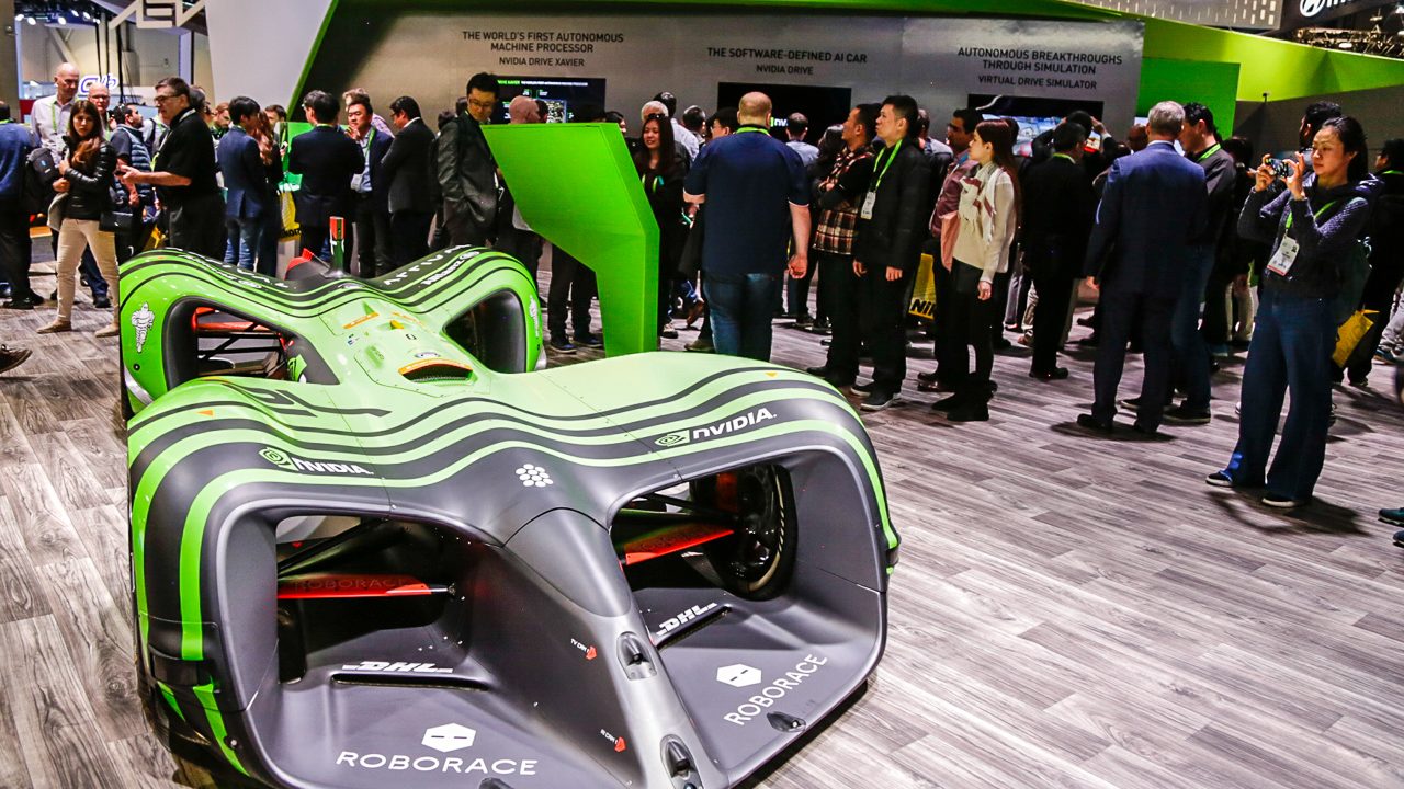 CES 2018 | El primer auto de carreras conducido por Inteligencia Artificial
