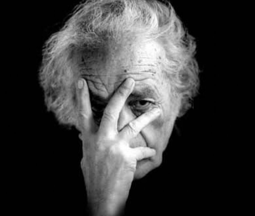 10 frases para recordar al antipoeta Nicanor Parra