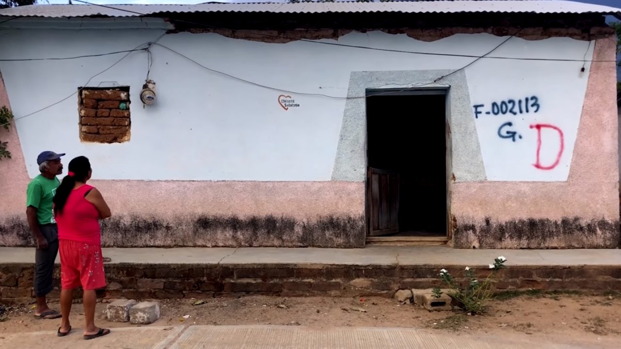 Con empresas y voluntarios, Construyendo levantó 480 casas tras los sismos