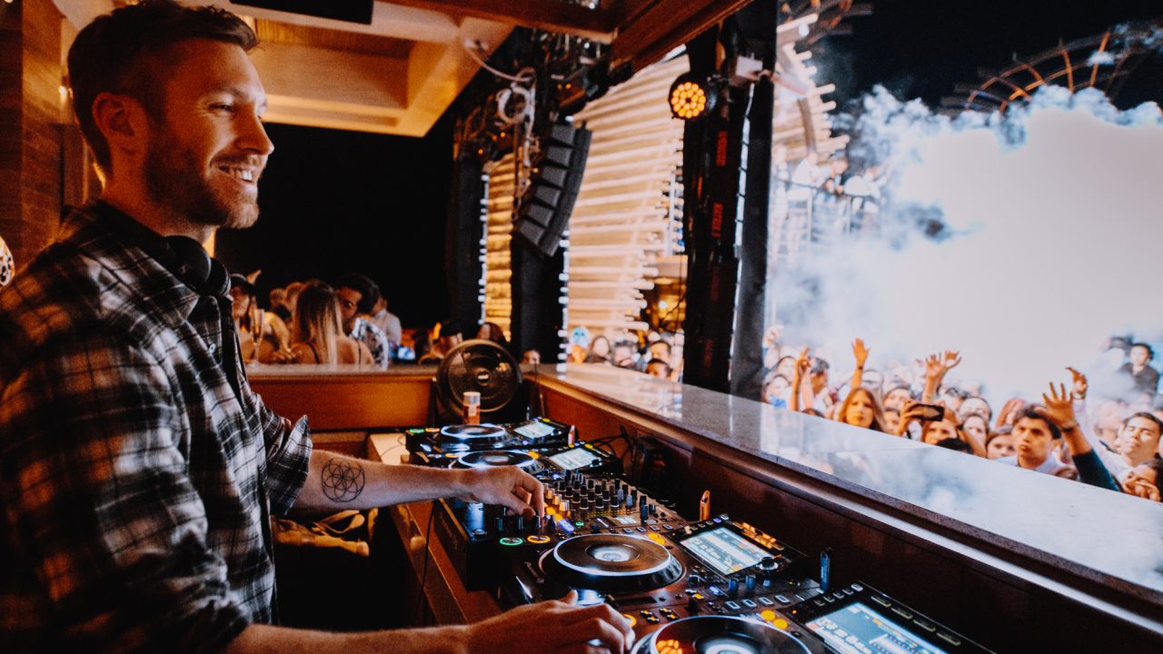 Visita el club de playa que cautivó a Calvin Harris en Los Cabos