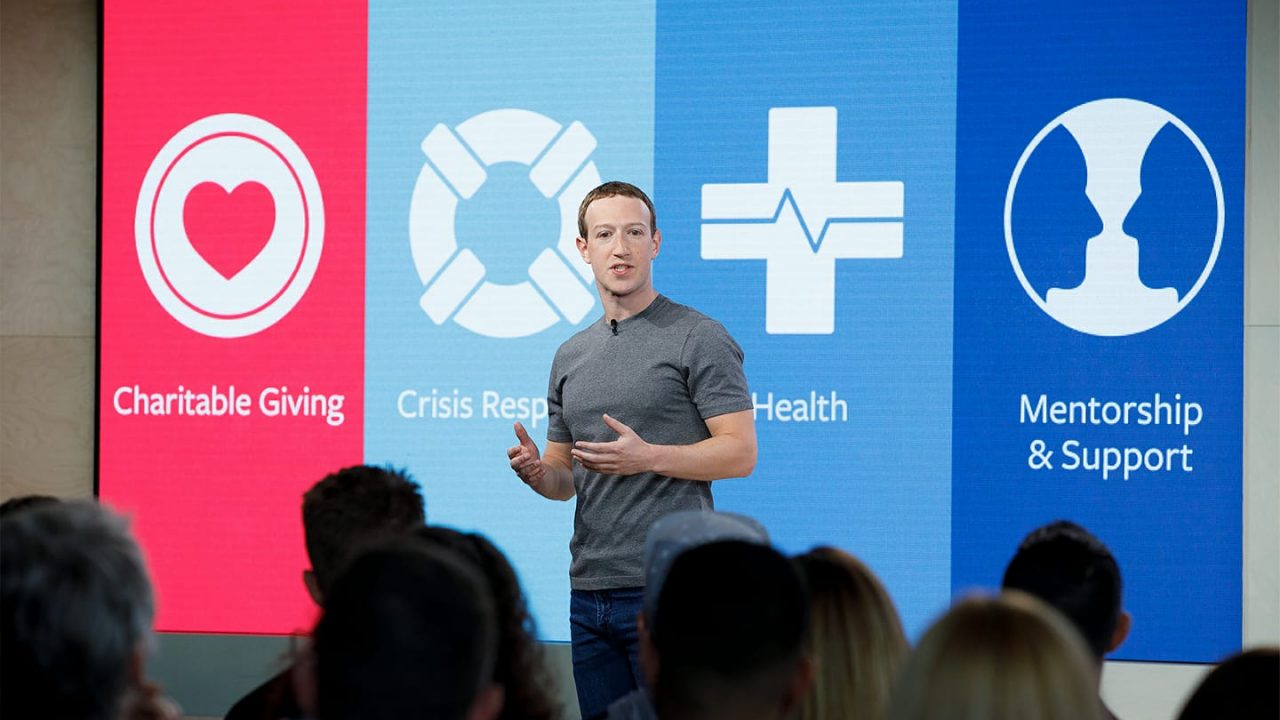 Zuckerberg dice a gobiernos: ustedes deben regular internet