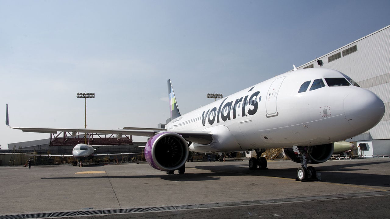Problemas de motores ponen en jaque a Volaris, Viva Aerobus y aeropuertos