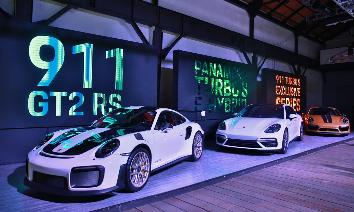 Porsche presenta tres súper deportivos en la Ciudad de México