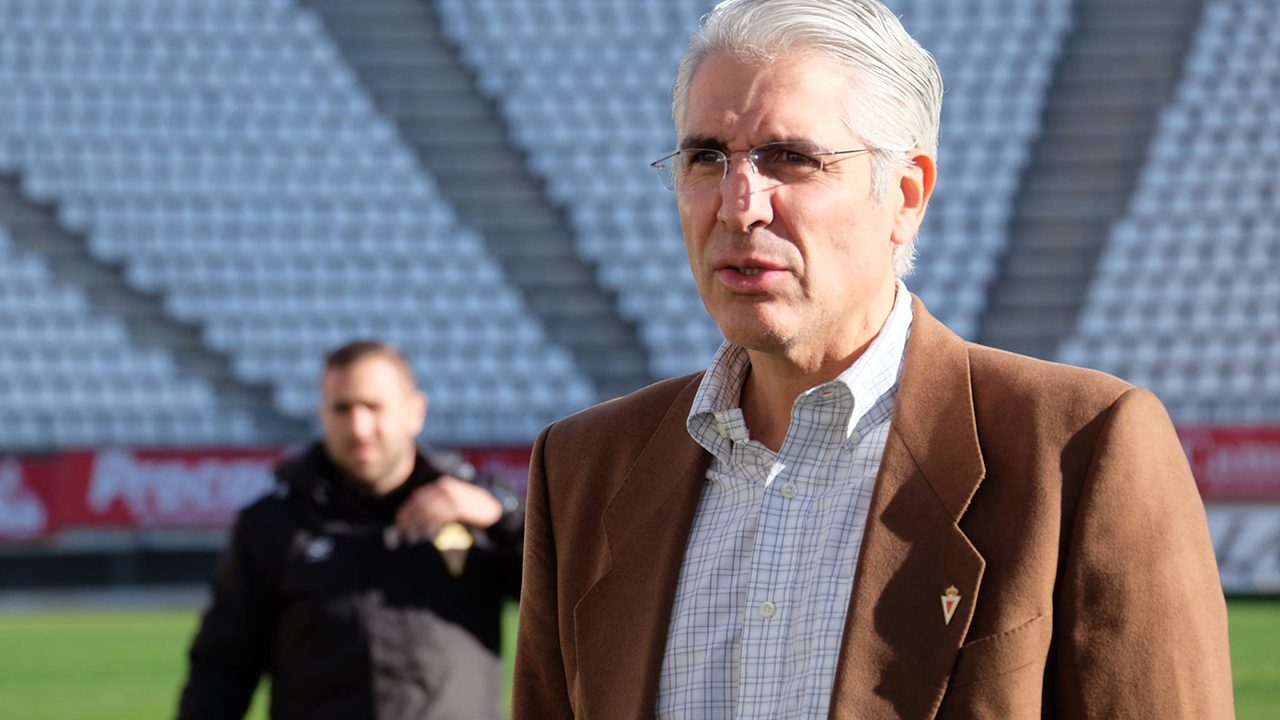 Empresario mexicano compra un equipo de futbol español