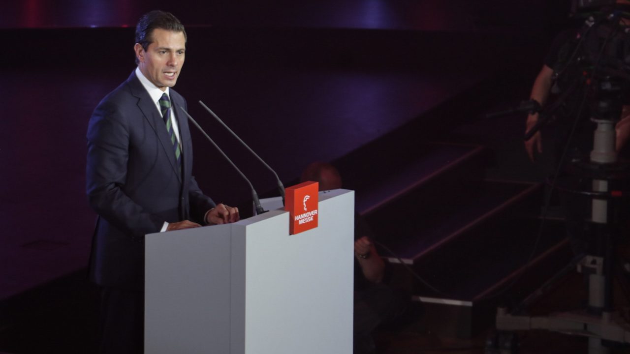 Peña Nieto presume México a la industria alemana