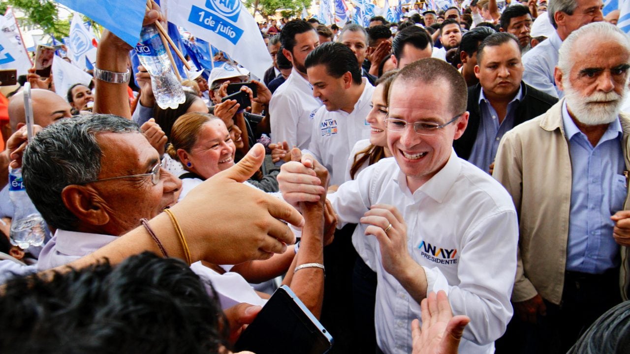 Anaya cierra campaña con llamado al voto útil