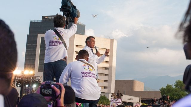 Jaime Rodríguez Calderón, "El Bronco", durante su cierre de campaña en la Macroplaza de Monterrey, Nuevo León. Foto: Angélica Escobar/Forbes.