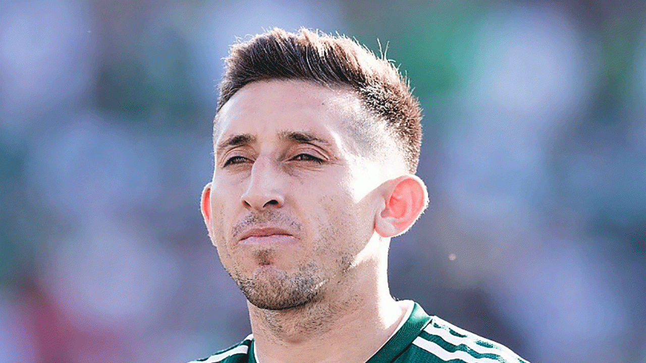 Ashley Madison quiere a Héctor Herrera como imagen para 2019