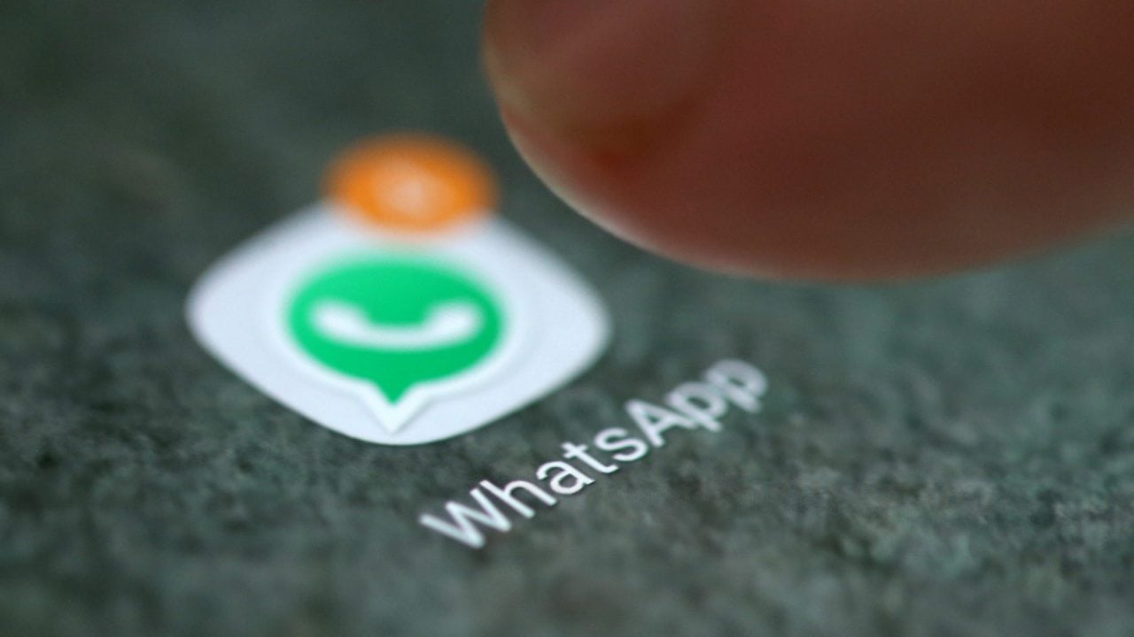 WhatsApp ya permite que no te añadan a grupos sin tu permiso; te decimos cómo