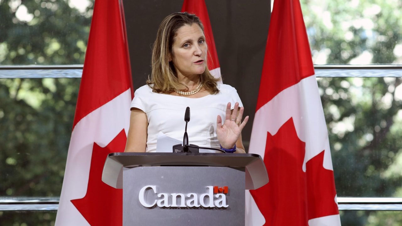 Canadá recuerda a Trump que no negociará el TLCAN mediante tuits