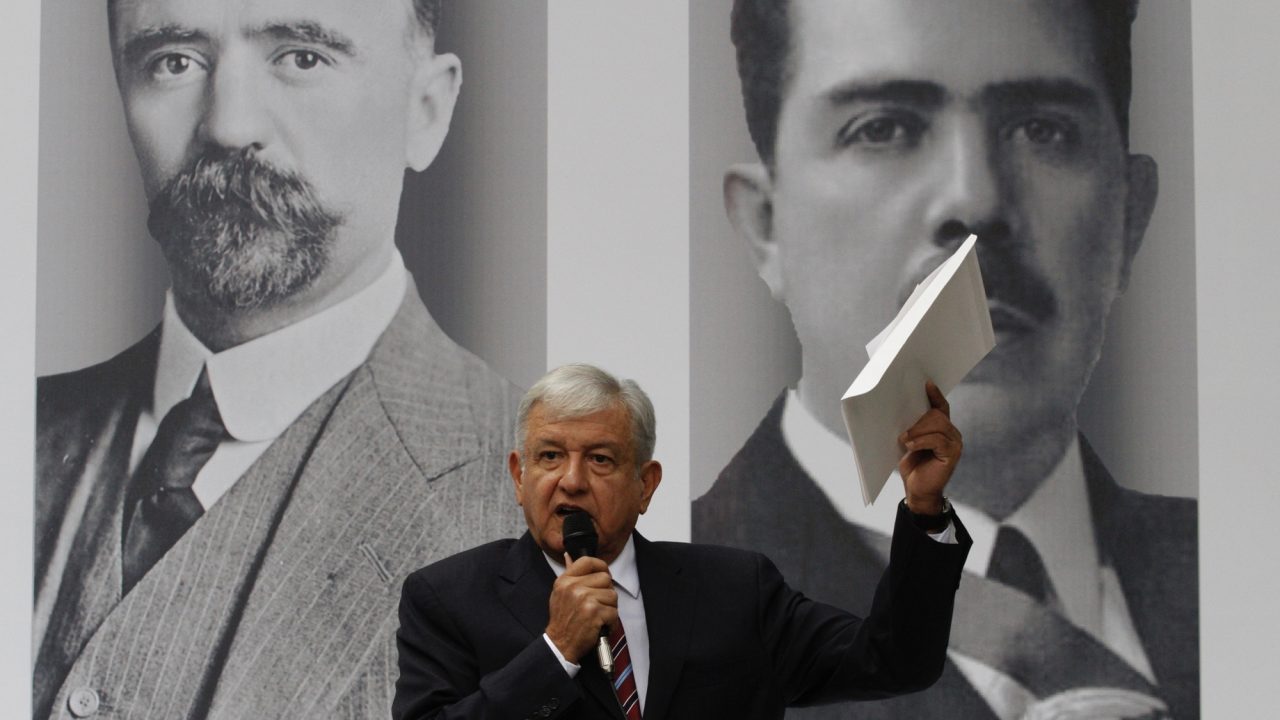 Gobierno de AMLO priorizará control de deuda a programas sociales