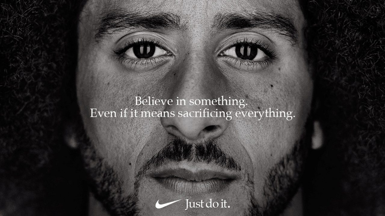 Con Kaepernick, Nike rompió récord en relación con clientes