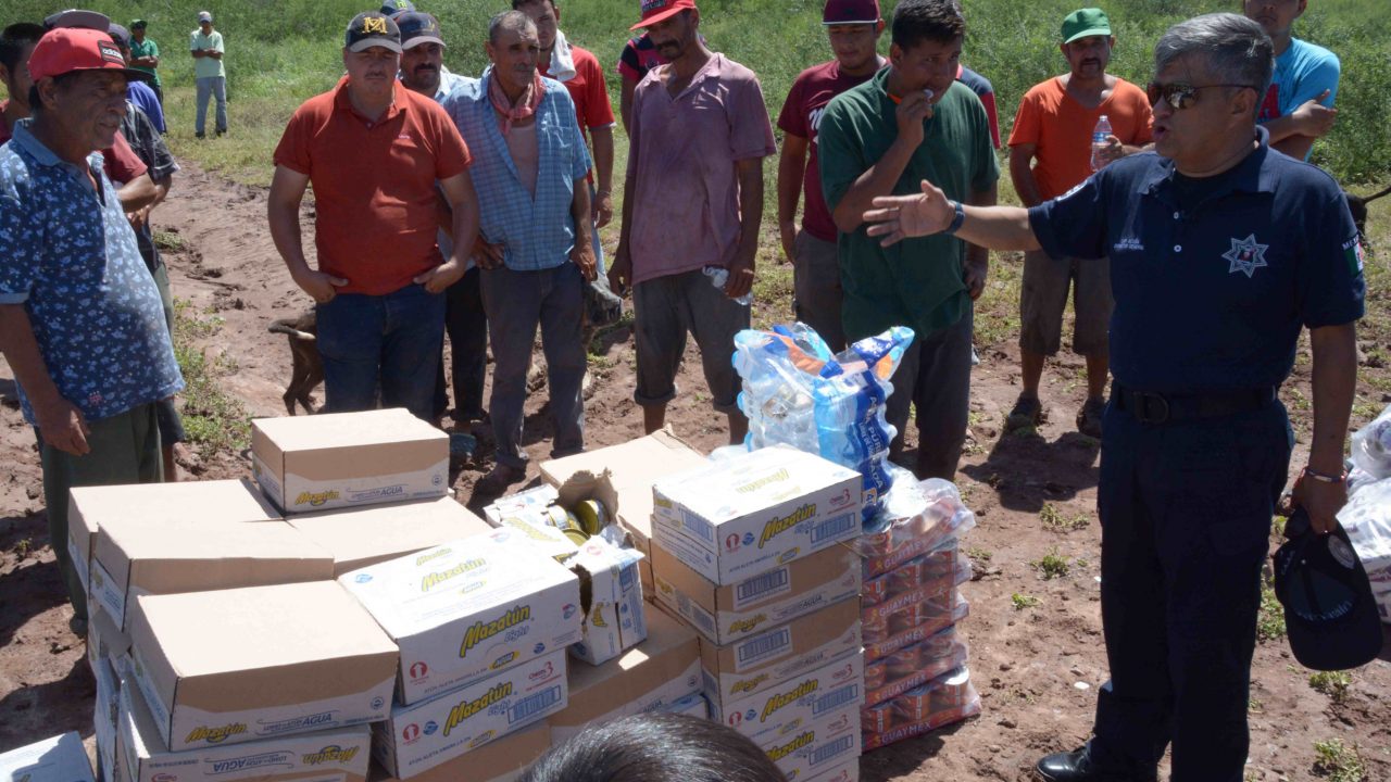 Marina mantiene apoyo a afectados por lluvias en Sinaloa