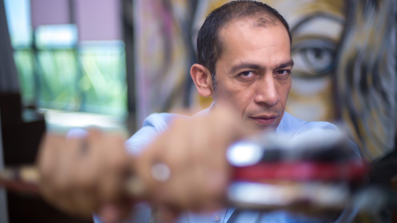 Alejandro Loccoco, de la industria de la belleza al universo de las artes