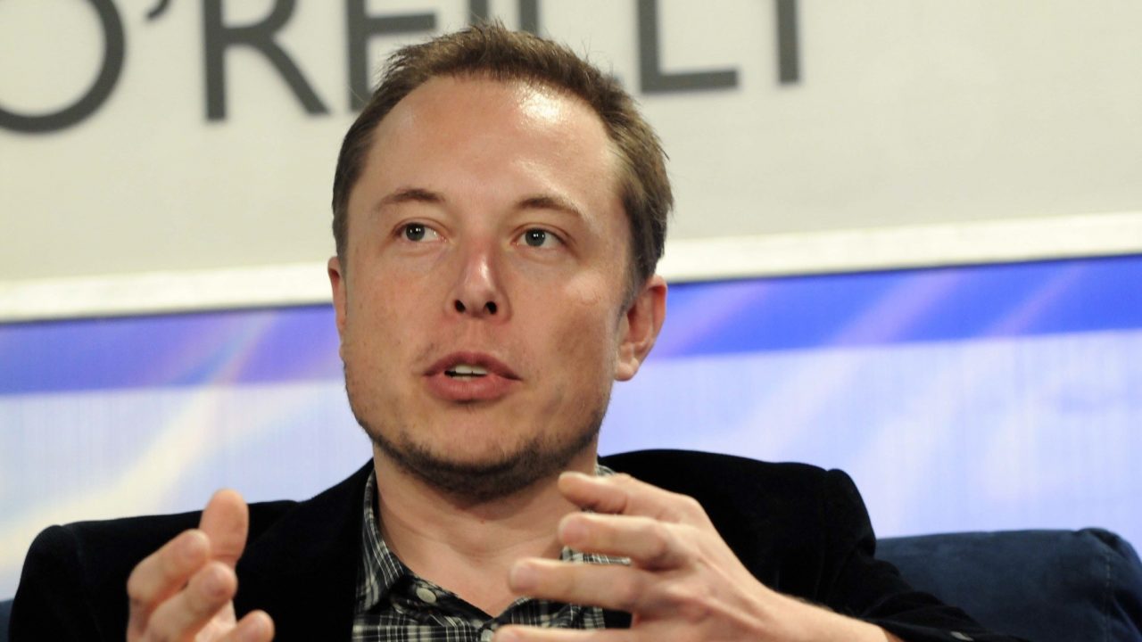 Tuits sobre privatizar Tesla llevan a Elon Musk ante los tribunales