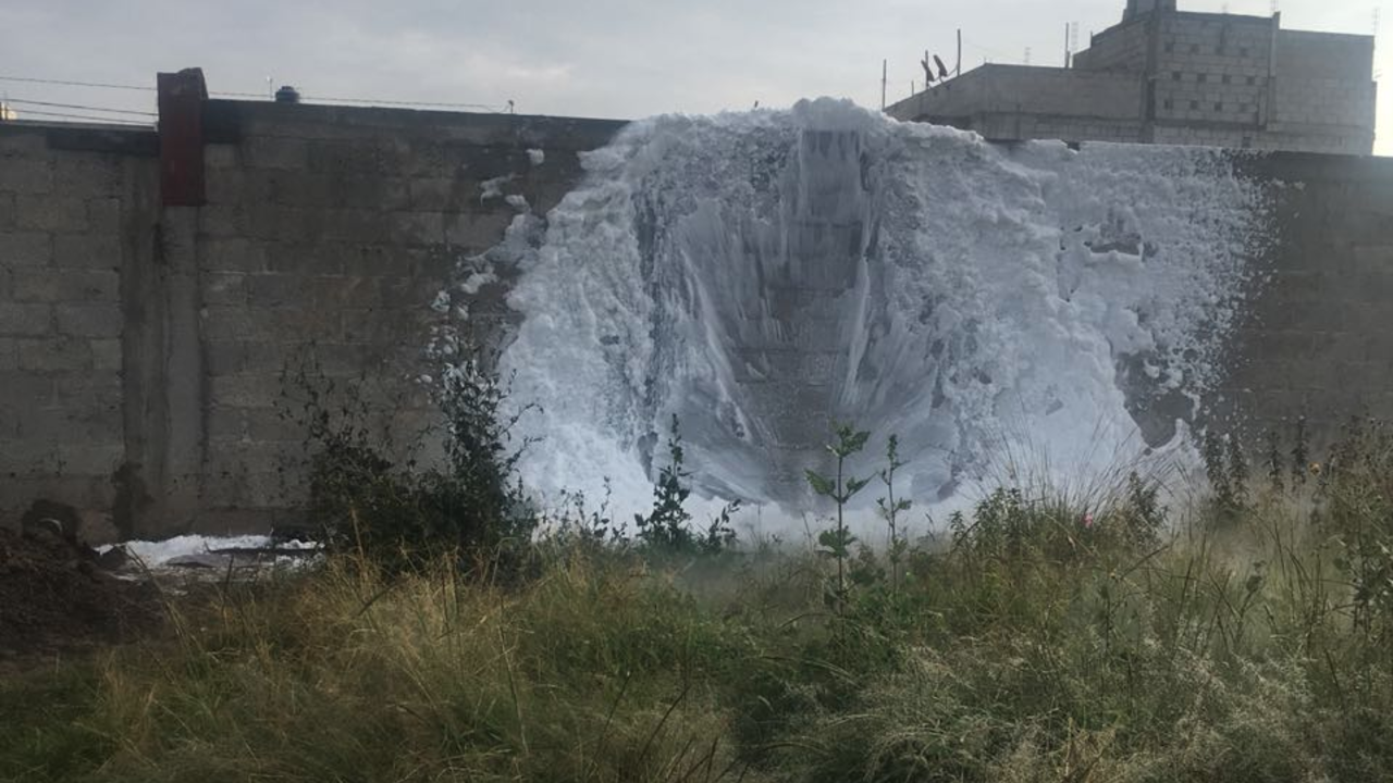 Fuga de gas ocasiona evacuación en Puebla; pudo ser causada por huachicol