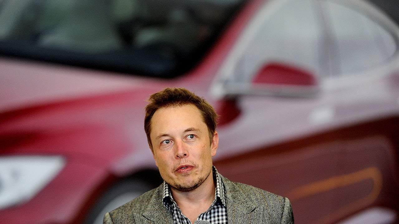 Musk quiere venta Tesla autónomos fin de año