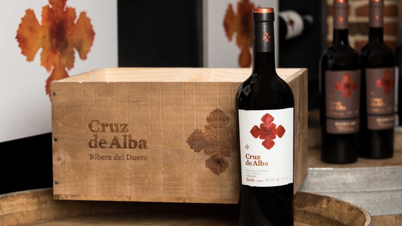 José Cuervo presenta Cruz de Alba Crianza, su primer vino biodinámico