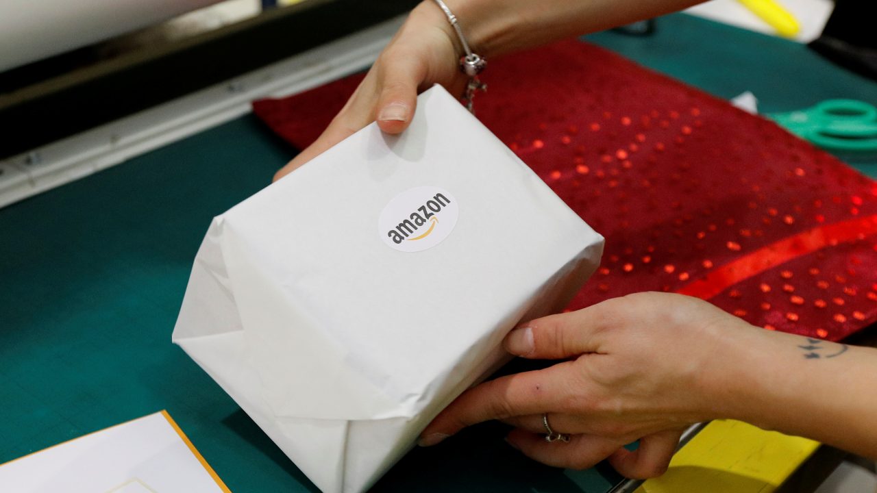15 dólares por hora, el nuevo salario mínimo que pagará Amazon