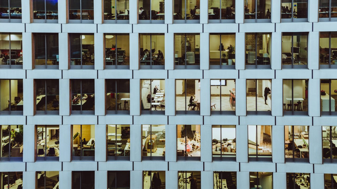 Este es el top 5 de los obstáculos al trabajo digno y decente en México
